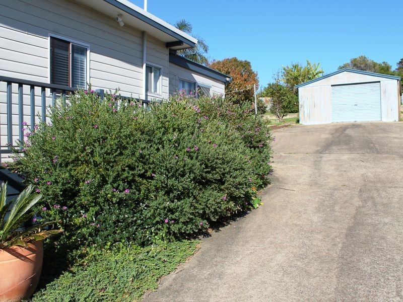 7 Iluka Avenue, Malua Bay NSW 2536