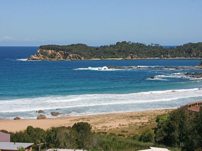 84 Tallawang Avenue, Malua Bay NSW 2536