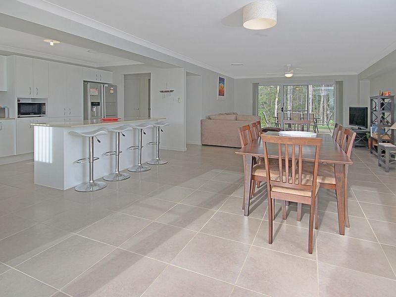 1 Banksia Grove, Malua Bay NSW 2536