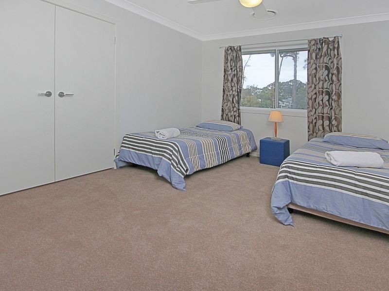 1 Banksia Grove, Malua Bay NSW 2536