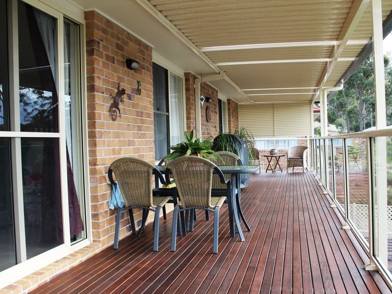 2 Wattlebird Way, Malua Bay NSW 2536