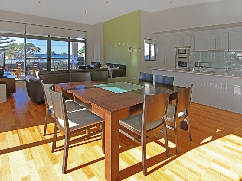 1/2 Moorong Crescent, Malua Bay NSW 2536