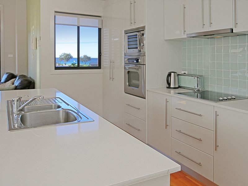 1/2 Moorong Crescent, Malua Bay NSW 2536