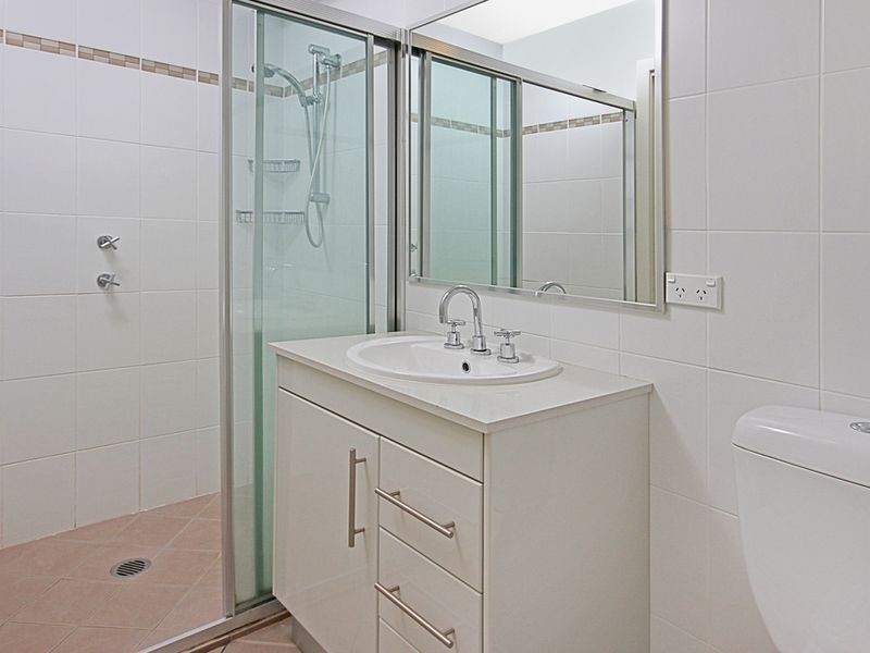 1/2 Moorong Crescent, Malua Bay NSW 2536
