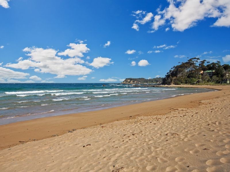 1/2 Moorong Crescent, Malua Bay NSW 2536