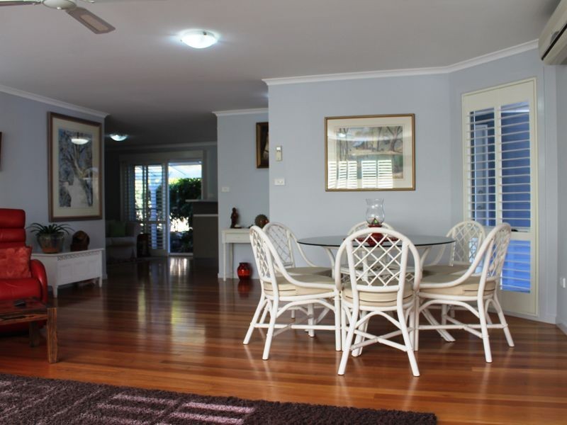 5 Bellbird Drive, Malua Bay NSW 2536