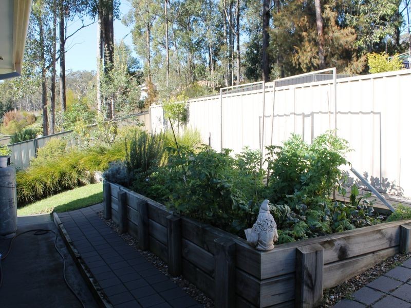 5 Bellbird Drive, Malua Bay NSW 2536