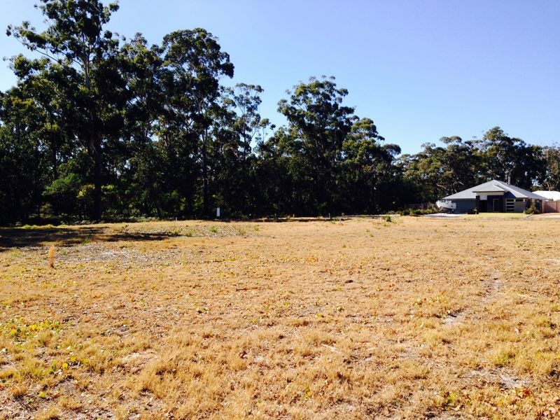 23 Martin Place, Broulee NSW 2537