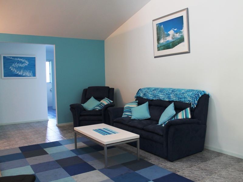 1 Currell Close, Malua Bay NSW 2536