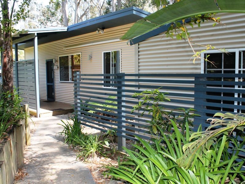 6 Rosedale Parade, Rosedale NSW 2536