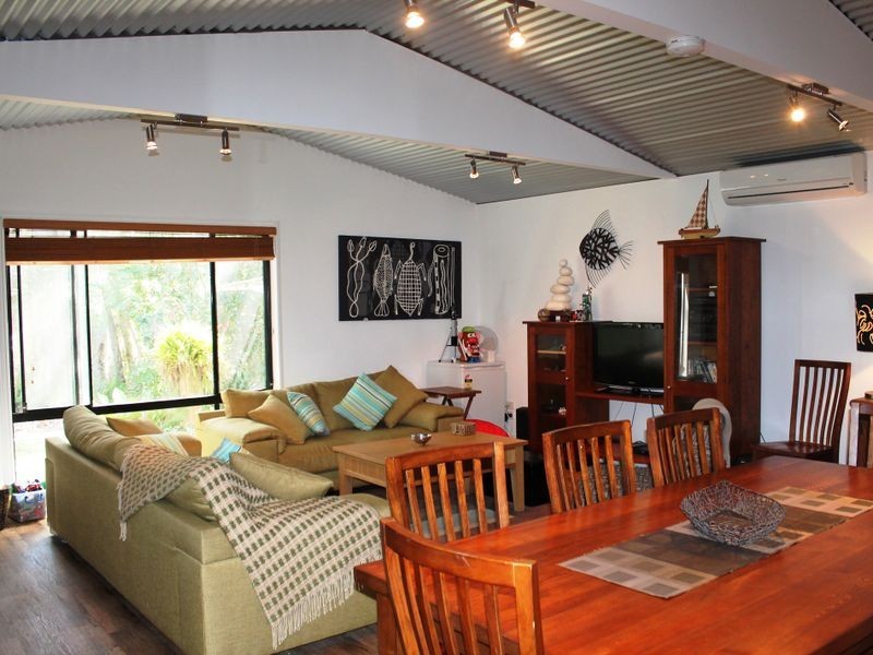 6 Rosedale Parade, Rosedale NSW 2536