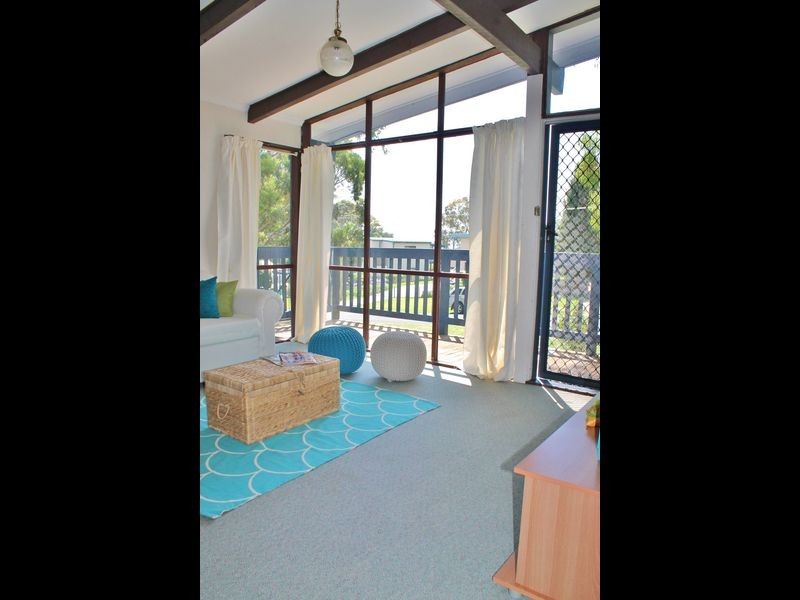 7 Euroka Avenue, Malua Bay NSW 2536