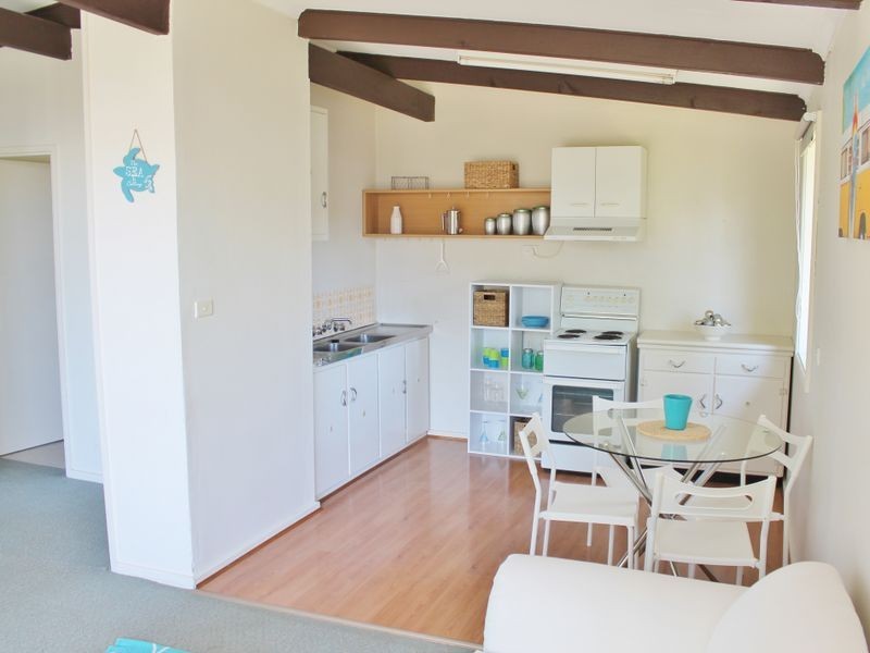 7 Euroka Avenue, Malua Bay NSW 2536