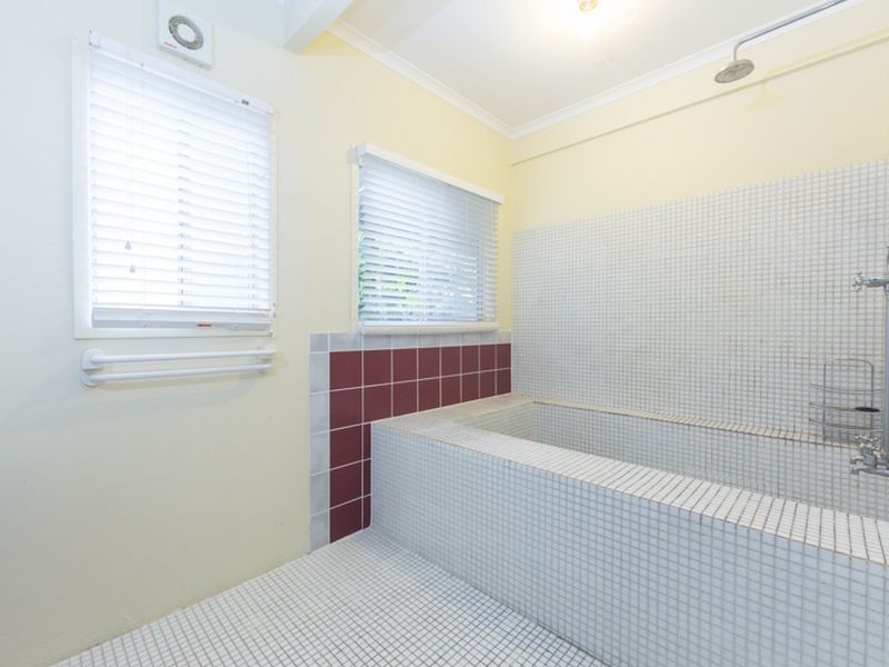 21 Garagarang Street, Malua Bay NSW 2536