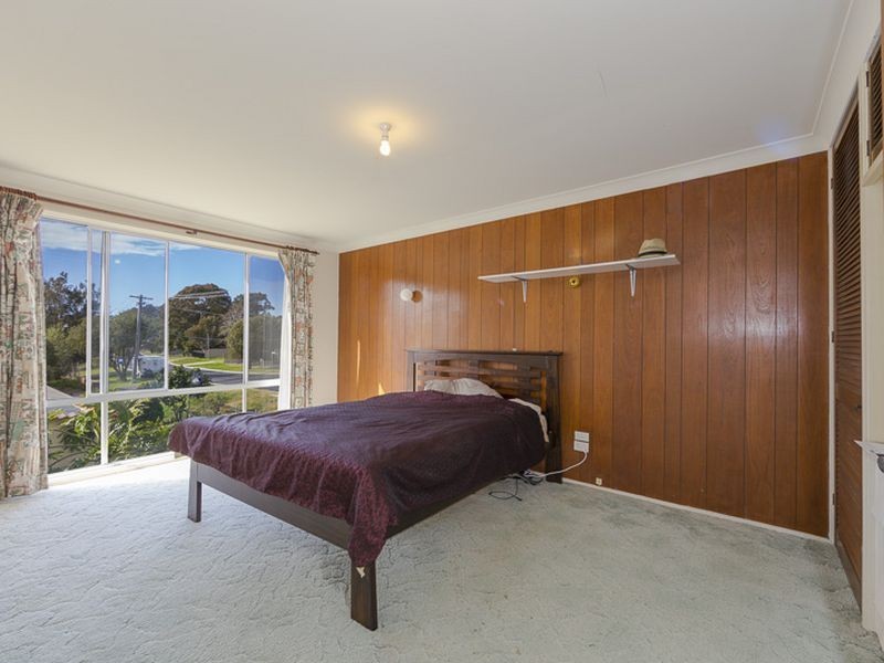 30 Yugura Street, Malua Bay NSW 2536