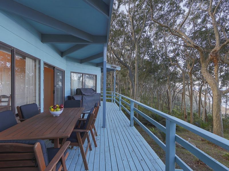 32 Beach Parade, Guerilla Bay NSW 2536