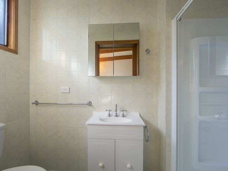 32 Beach Parade, Guerilla Bay NSW 2536