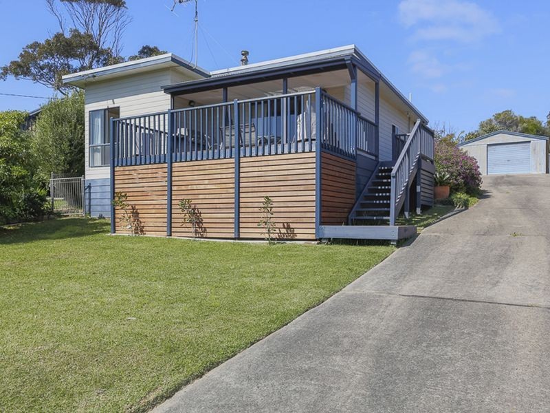 7 Iluka Avenue, Malua Bay NSW 2536