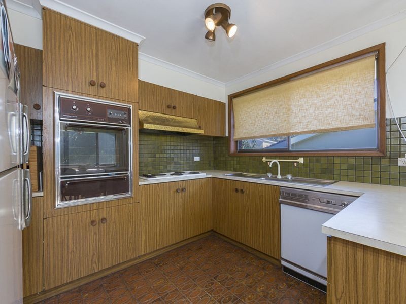 8 Iluka Avenue, Malua Bay NSW 2536