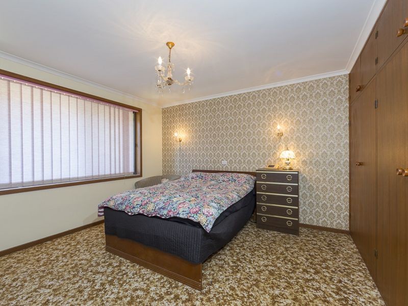 8 Iluka Avenue, Malua Bay NSW 2536