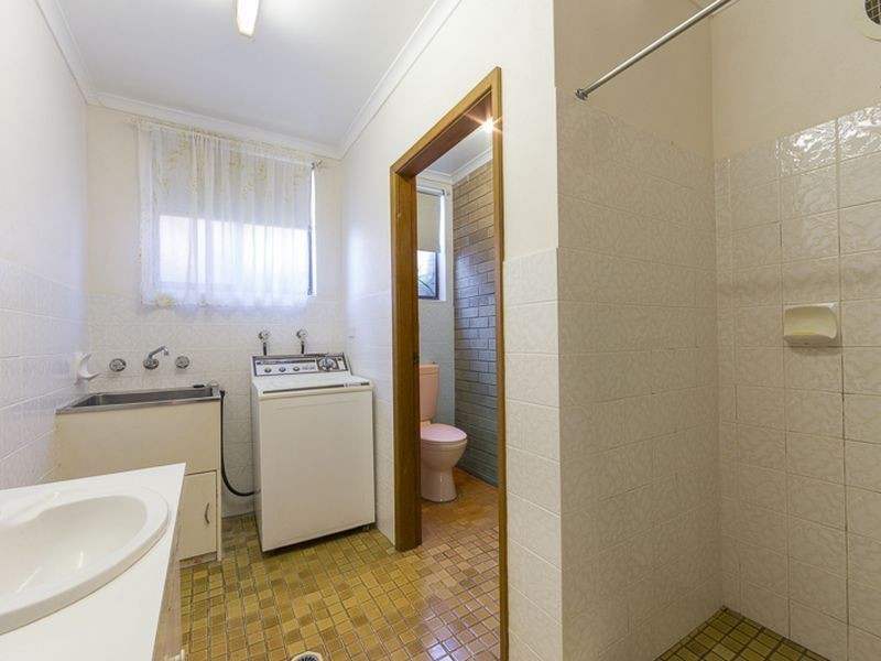 8 Iluka Avenue, Malua Bay NSW 2536