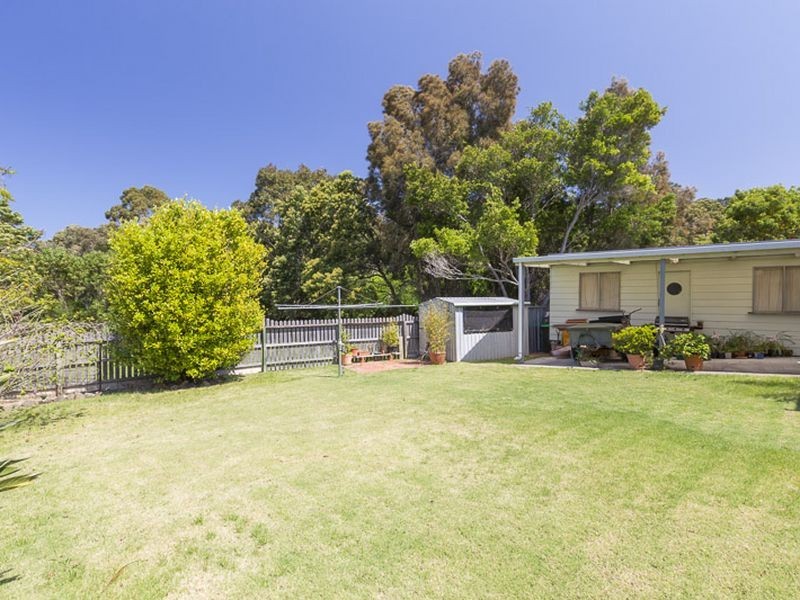 1 Mulgowrie Street, Malua Bay NSW 2536