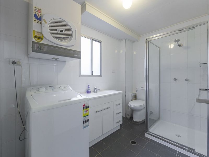 8 Merinda Street, Malua Bay NSW 2536