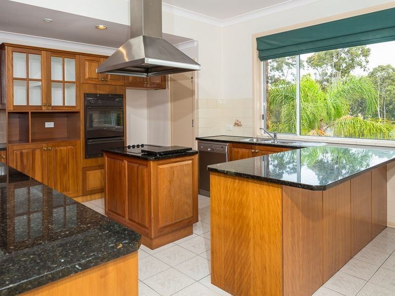 16 Escape Place, Malua Bay NSW 2536