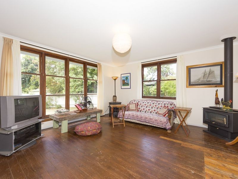 74 Ainslie Parade, Tomakin NSW 2537