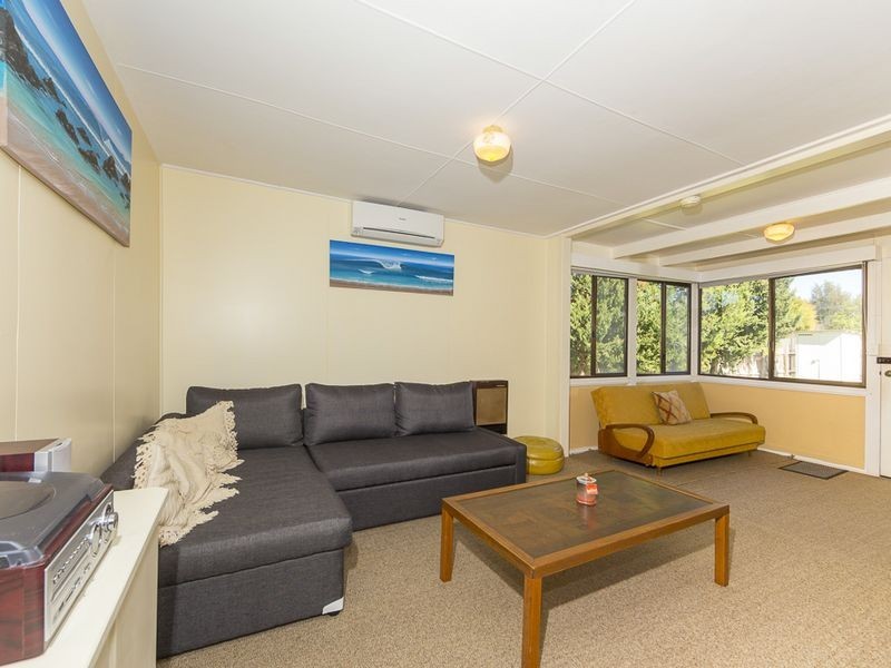 63 Ainslie Parade, Tomakin NSW 2537