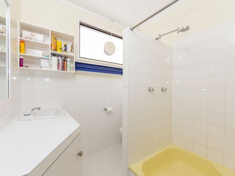 63 Ainslie Parade, Tomakin NSW 2537