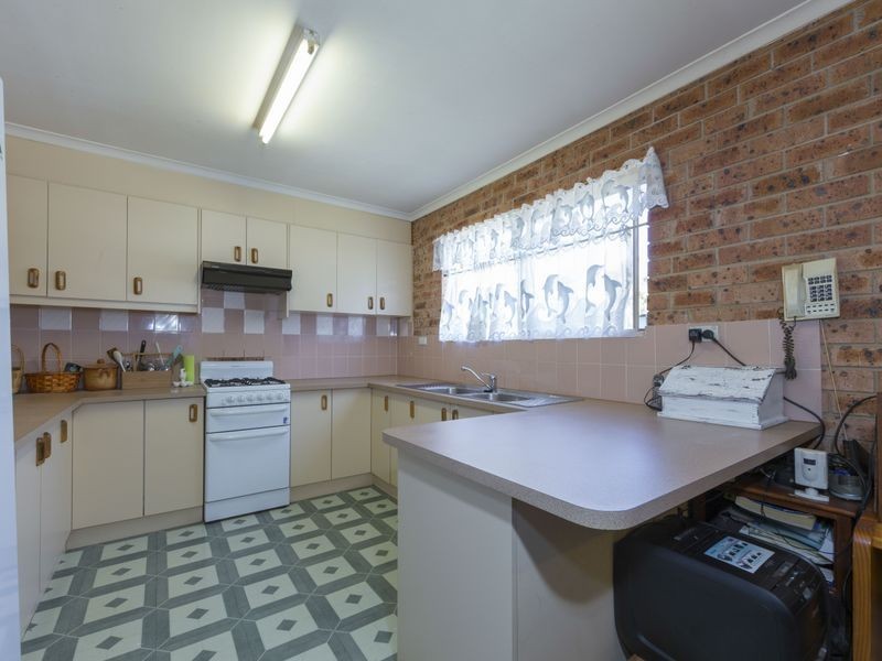 28 Euroka Avenue, Malua Bay NSW 2536