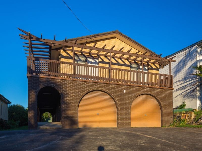 20 Waroo Crescent, Malua Bay NSW 2536