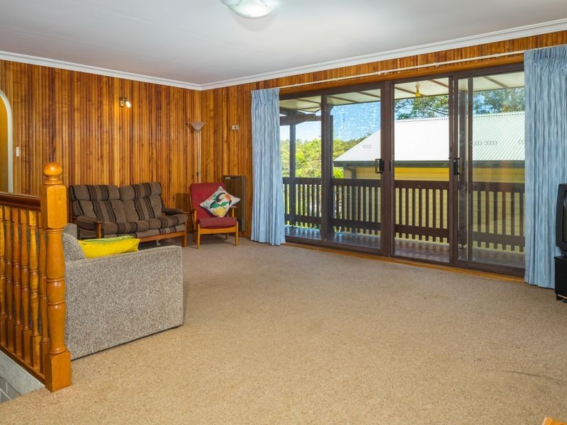 20 Waroo Crescent, Malua Bay NSW 2536