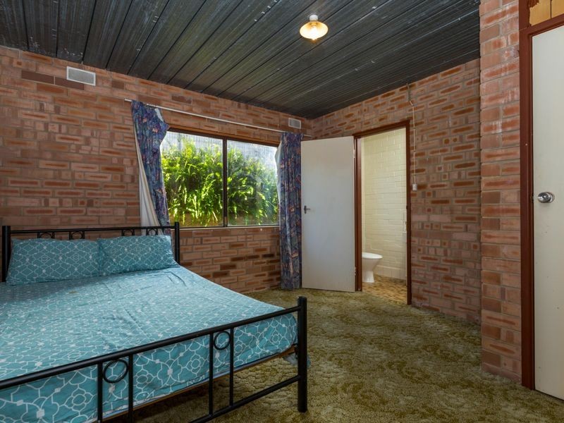 20 Waroo Crescent, Malua Bay NSW 2536