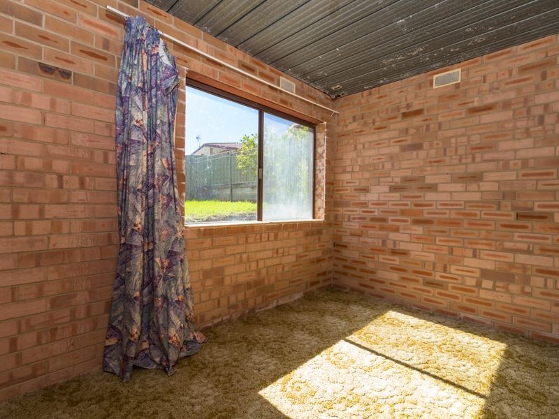 20 Waroo Crescent, Malua Bay NSW 2536