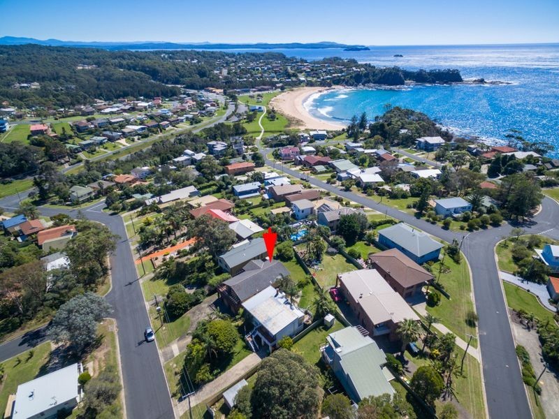 20 Waroo Crescent, Malua Bay NSW 2536