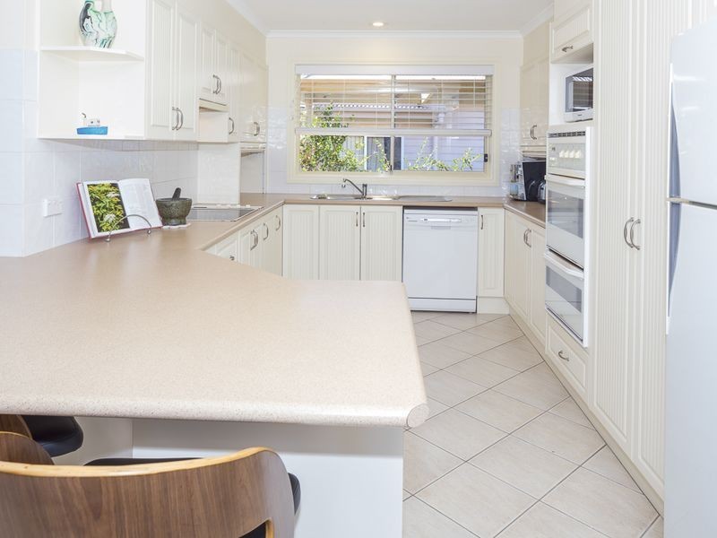 50 Tallawang Avenue, Malua Bay NSW 2536
