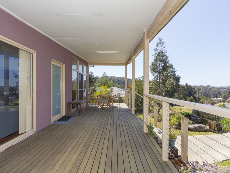 2/1 Vince Place, Malua Bay NSW 2536