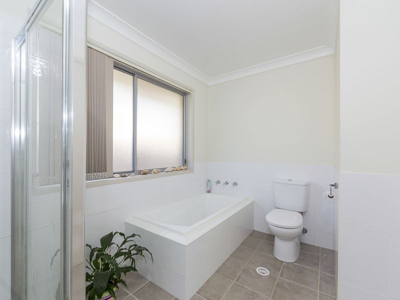 7 Elandra Place, Malua Bay NSW 2536