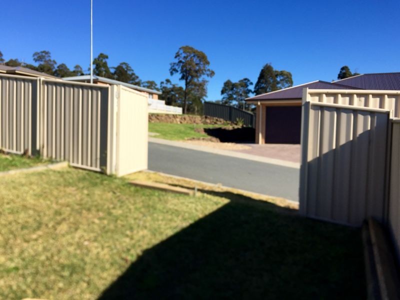 7 Elandra Place, Malua Bay NSW 2536