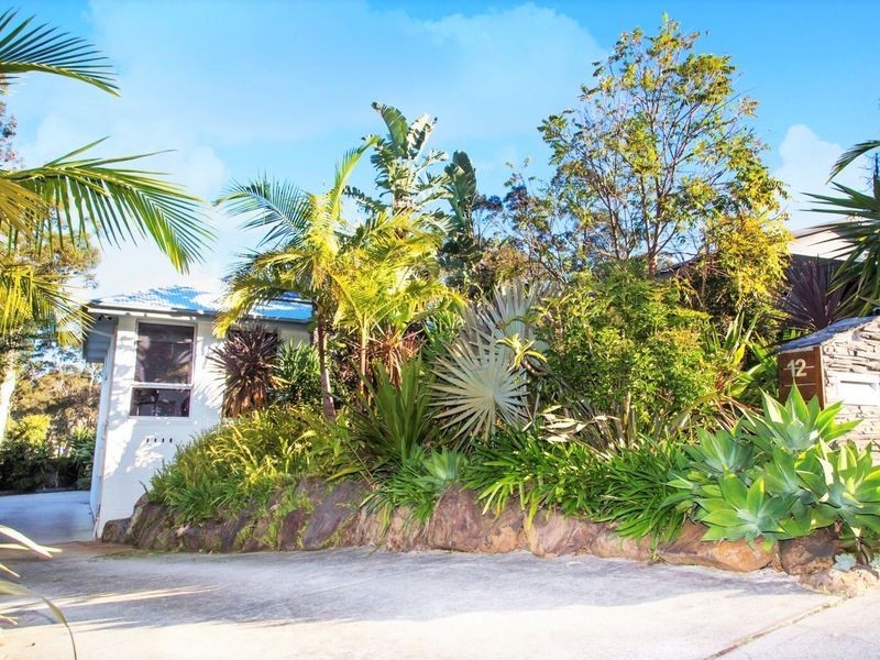12 Bowerbird Place, Malua Bay NSW 2536