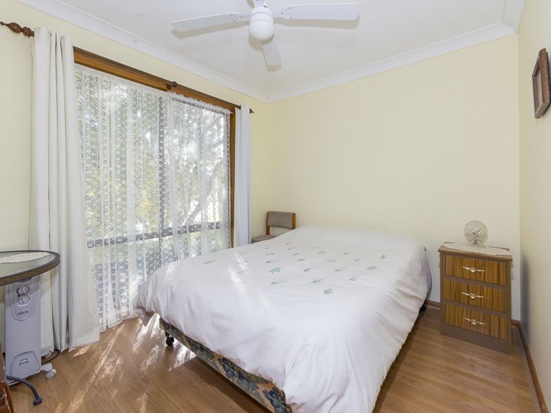 1/4 Eric Fenning Drive, Surf Beach NSW 2536