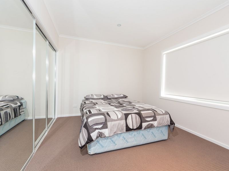 2/12 Tallawang Avenue, Malua Bay NSW 2536