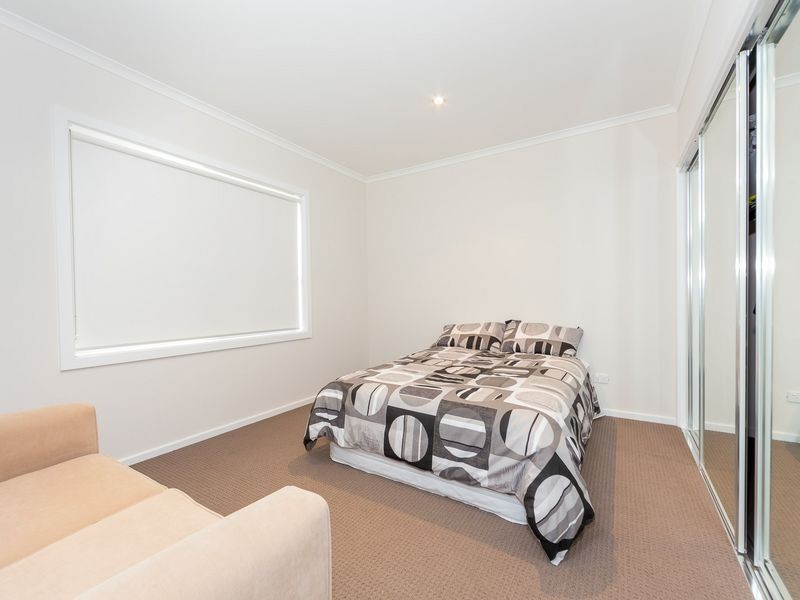 2/12 Tallawang Avenue, Malua Bay NSW 2536