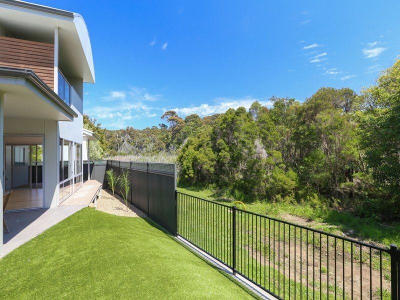 14B Wimbin Avenue, Malua Bay NSW 2536