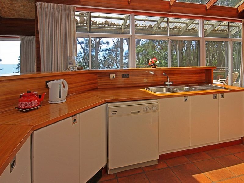 1/29 Bronte Crescent, Sunshine Bay NSW 2536