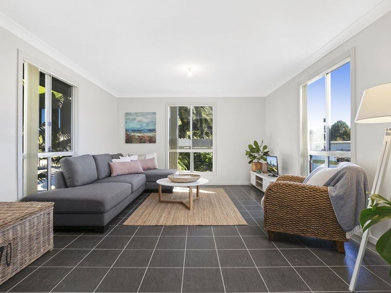 175/55 Sunpatch Parade, Tomakin NSW 2537