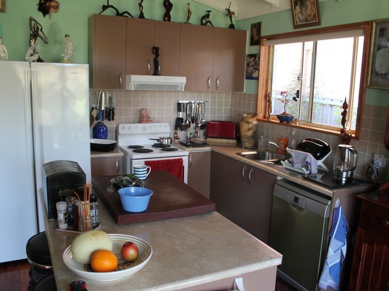 9 Baringa Crescent, Lilli Pilli NSW 2536