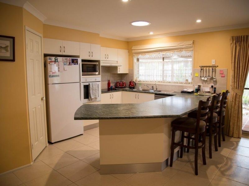 42 Bellbird Drive, Malua Bay NSW 2536